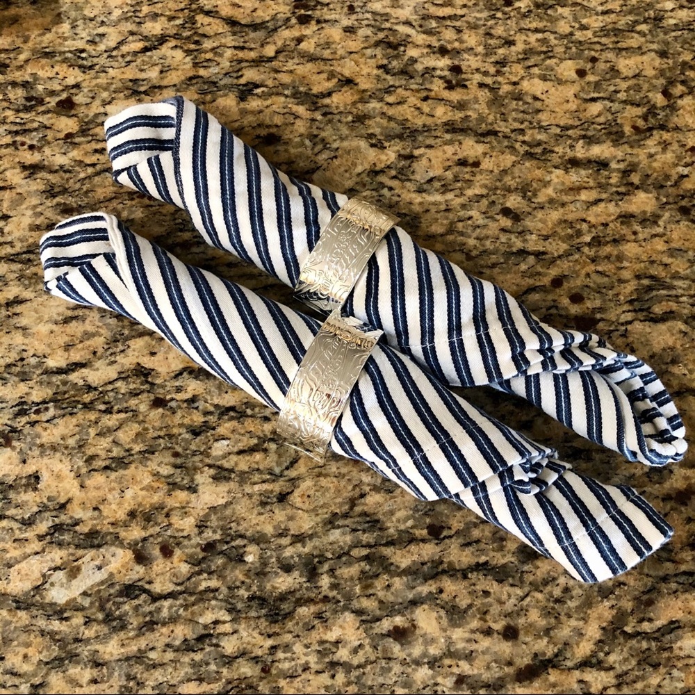 Silver Plated Napkin Rings - Picture 4 of 12